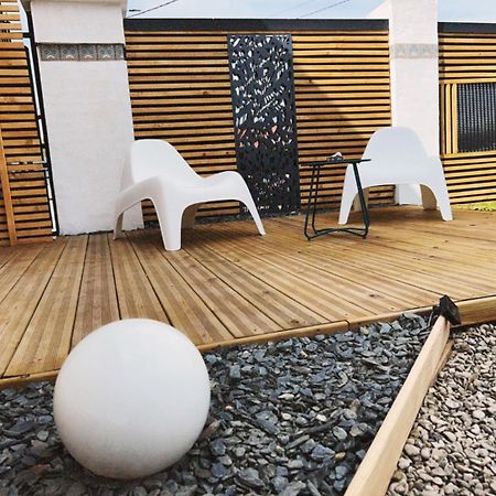 Love Room Haut De Gamme - L'Extase Avec Jacuzzi Violaines Kültér fotó