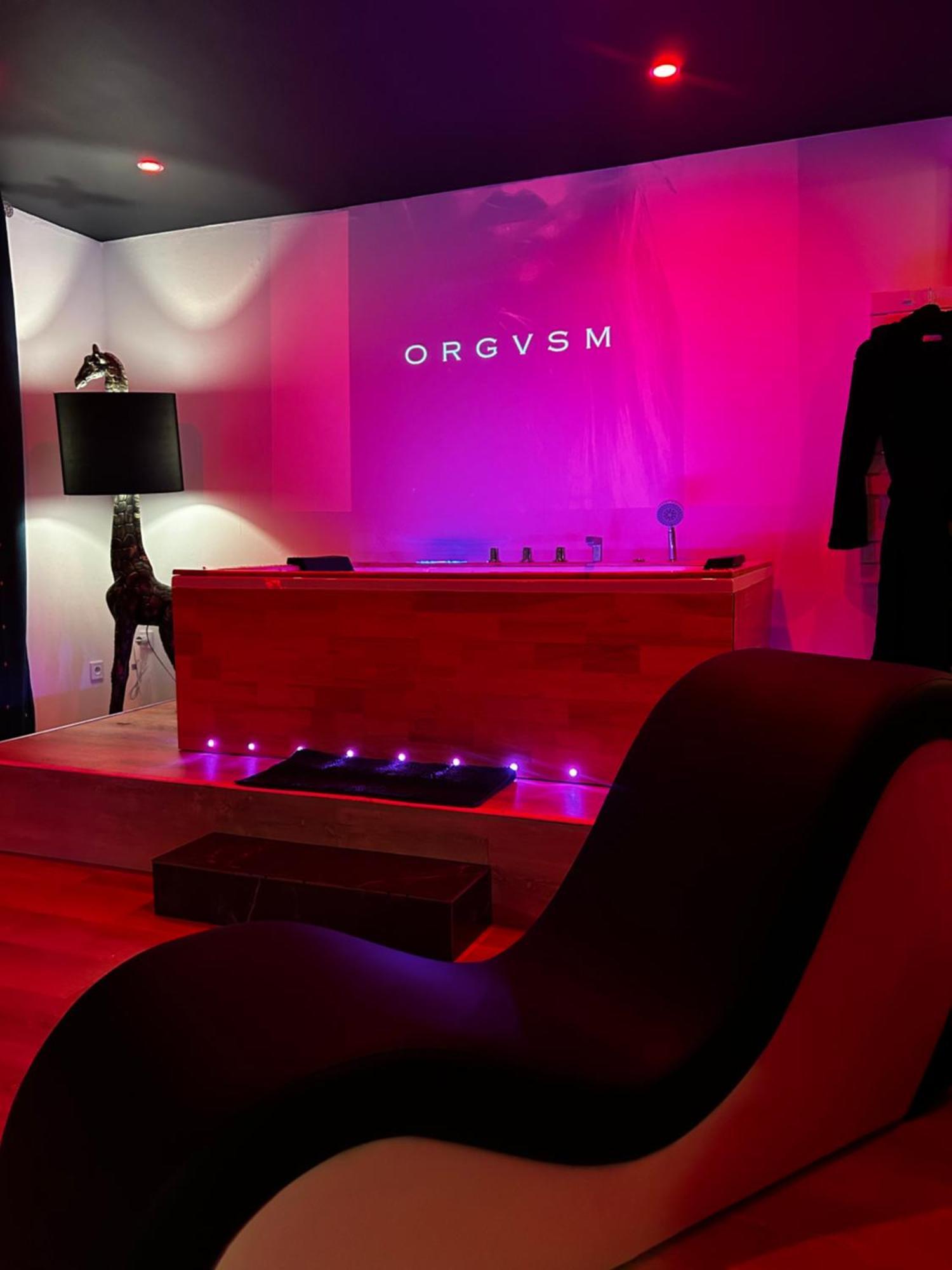 Love Room Haut De Gamme - L'Extase Avec Jacuzzi Violaines Kültér fotó