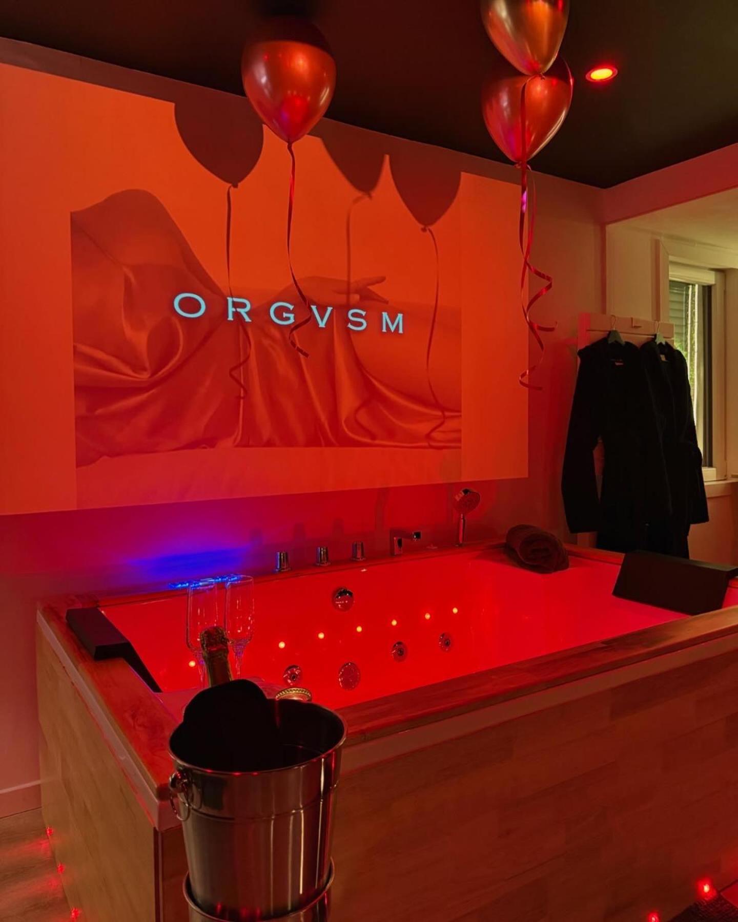Love Room Haut De Gamme - L'Extase Avec Jacuzzi Violaines Kültér fotó